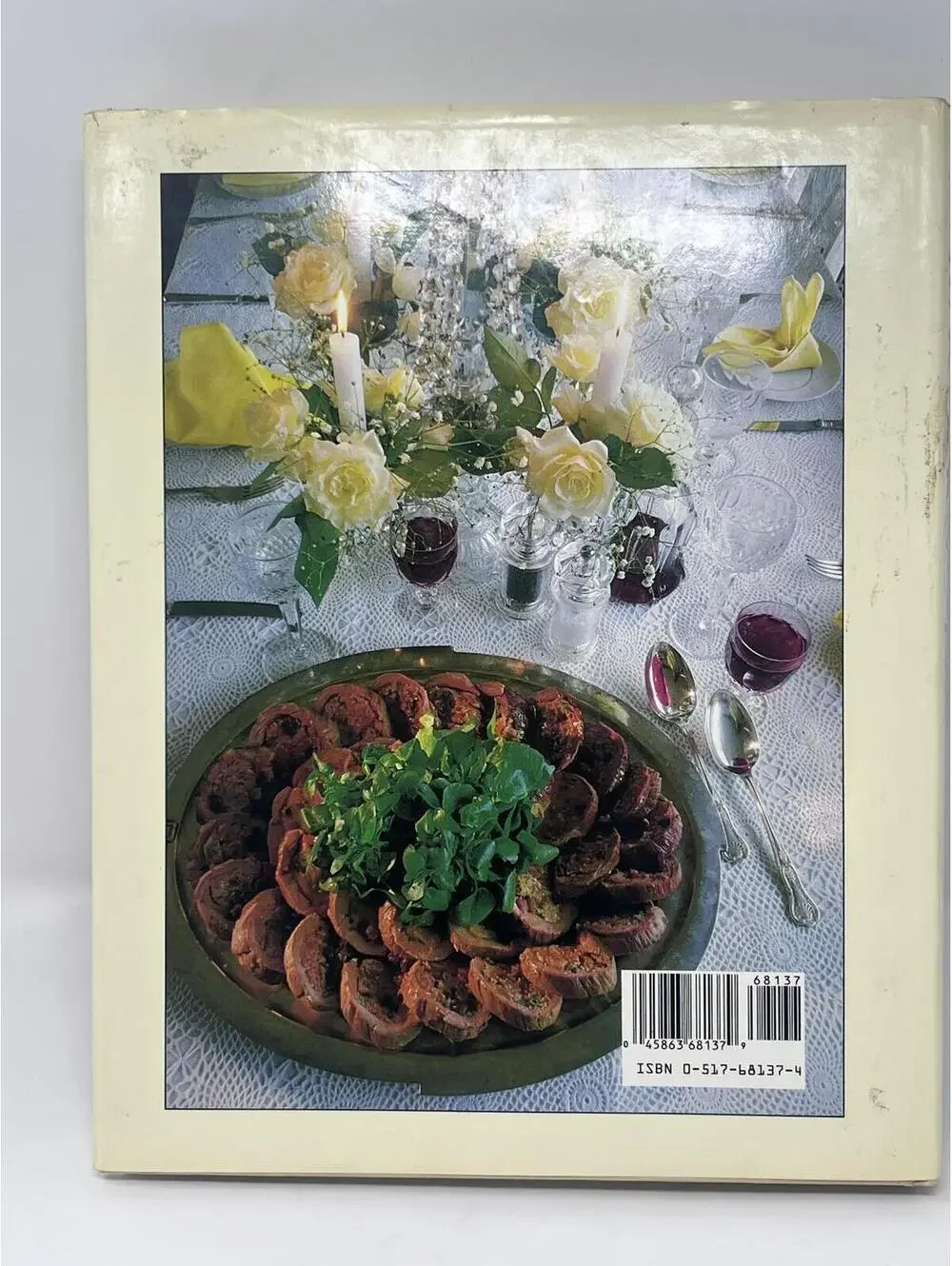 Dining in Style Creating and Presenting Memorable Meals for Elegant Entertaining